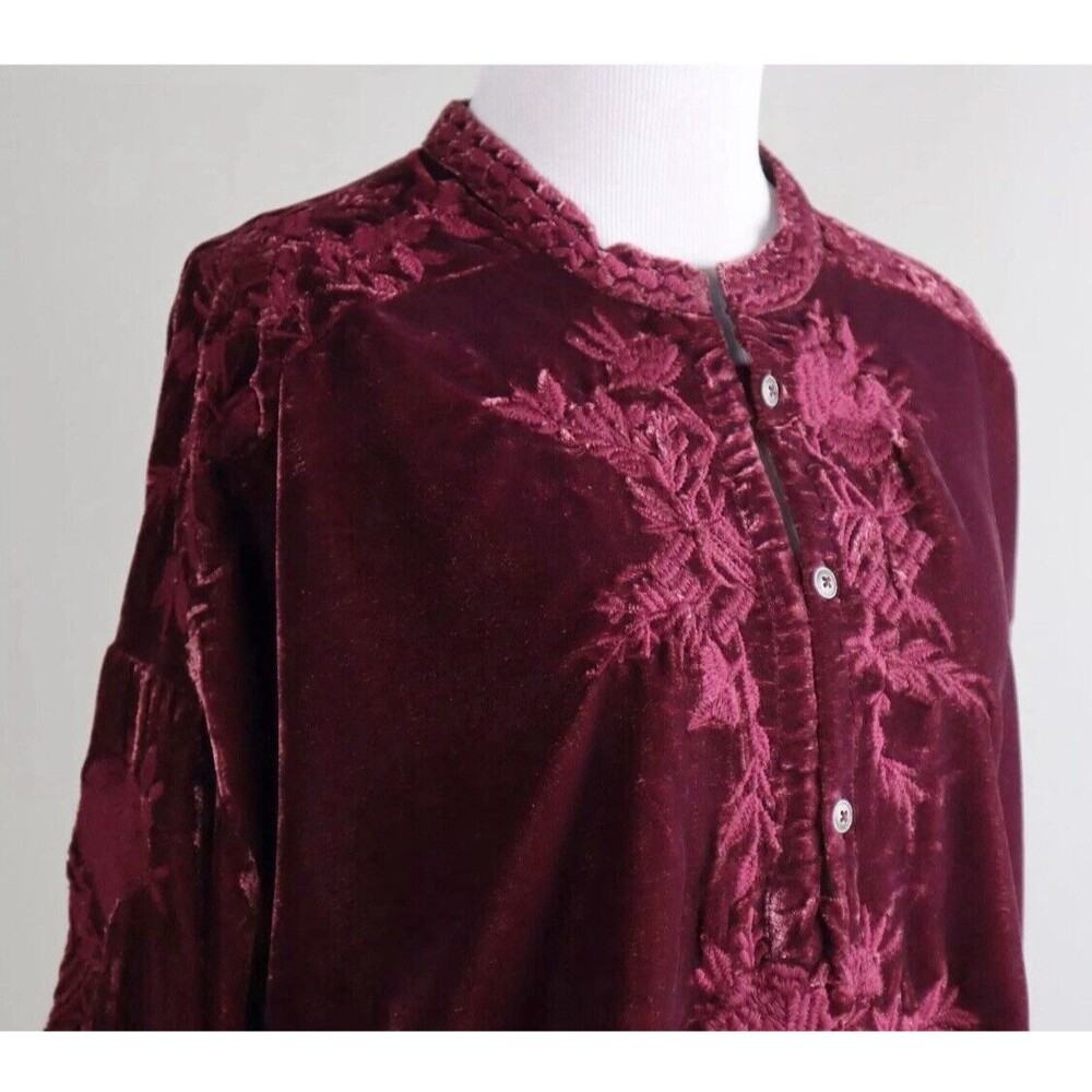 Kyla Seo Love Caite Red Velvet Embroidered Athena Top Size Small NEW